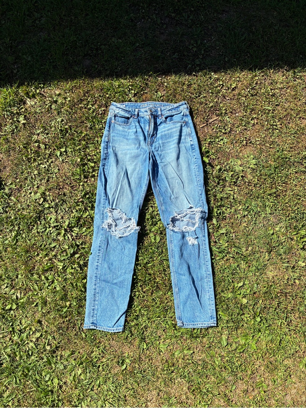 American Eagle Distressed Women's Jeans